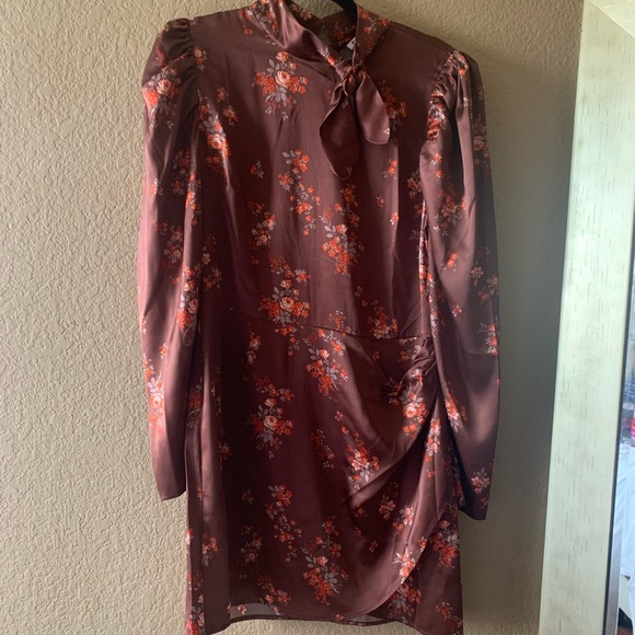 Reformation brown fitted dress - Picture 4 of 5